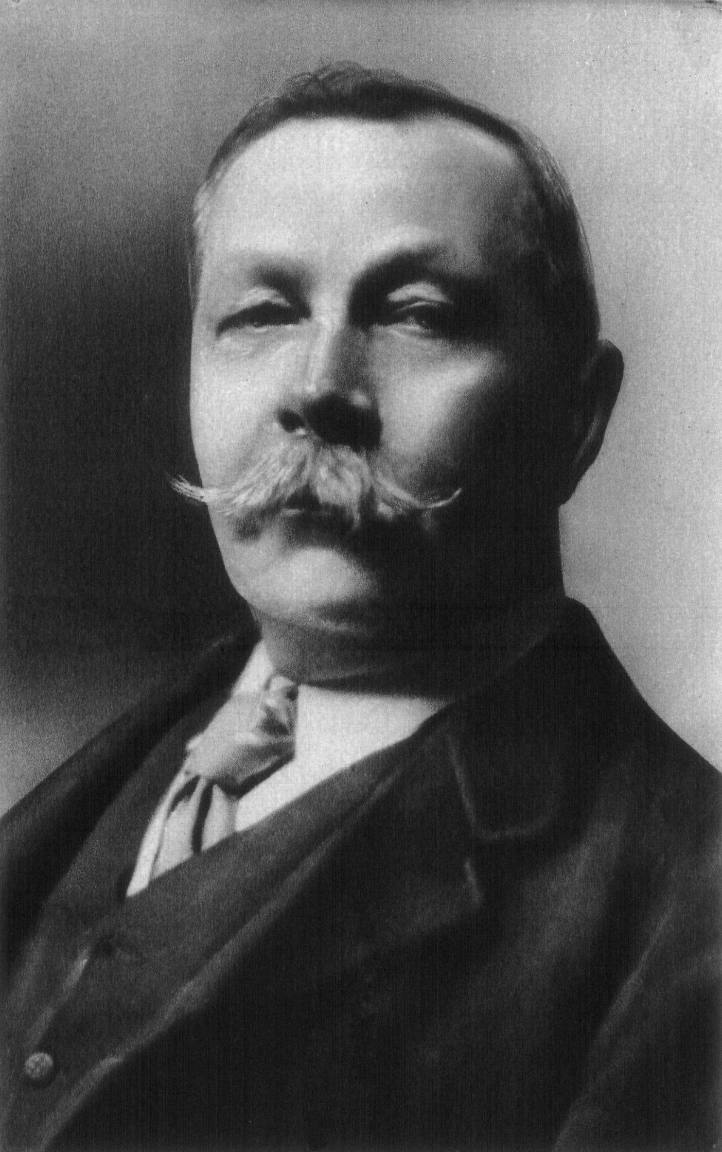 Portrait of Arthur Conan Doyle, a famous Freemason — Phoenix Lodge No. 257, Hampshire